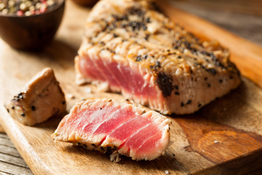 picture of a rare tuna steak